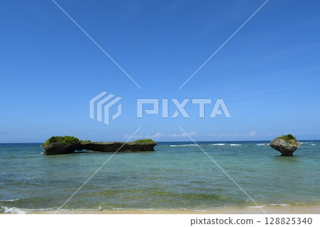 沖繩島 128825340