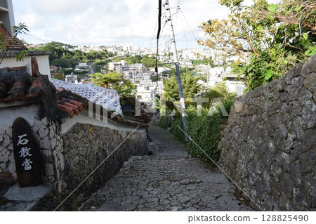 Okinawa Okinawa 128825490