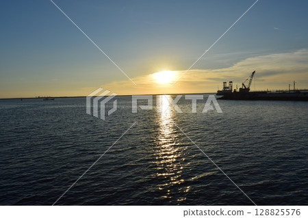 沖繩島 沖繩島 128825576