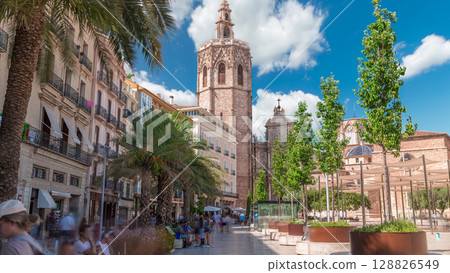 Panoramic timelapse of Plaza de la Reina in Valencia, Spain. Panoramic timelapse of Plaza de la Reina in Valencia, Spain. 128826549