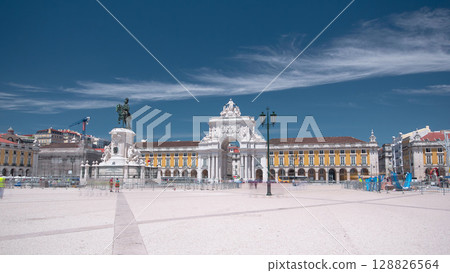 Commerce Square in downtown Lisbon, one of the largest squares in Europe timelapse hyperlapse Commerce Square in downtown Lisbon, one of the largest squares in Europe timelapse hyperlapse 128826564