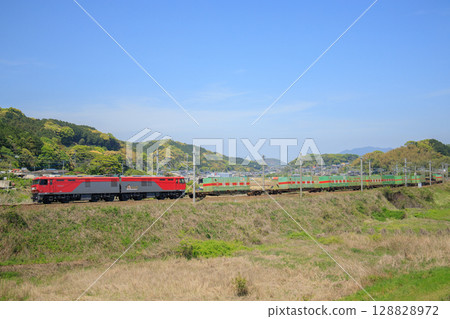 JR Freight EH500 "Fukuyama Rail Express" 128828972