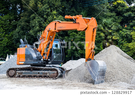 道路施工重型機械反鏟 128829917