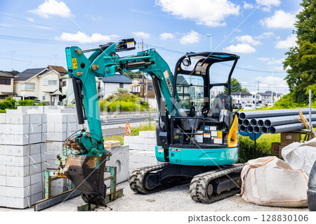 道路施工：小型挖土機 128830106