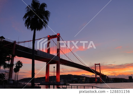 Evening view of Wakato Bridge (magic hour) 128831156