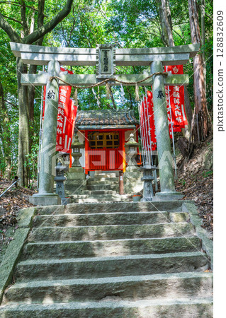 大阪府交野市的星田妙見宮（小松神社）、豐臣稻荷大名神社 128832609