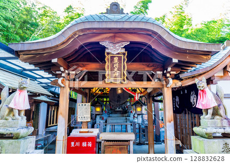 京都會伏見區伏見稻荷大社豐川大神 128832628