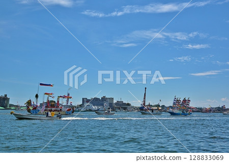 宮城縣鹽釜港節上的鳳王丸和龍鳳丸 宮城縣鹽釜港節上的鳳王丸和龍鳳丸 128833069