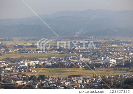 越後心跳鐵路：從山上看城市 128837325