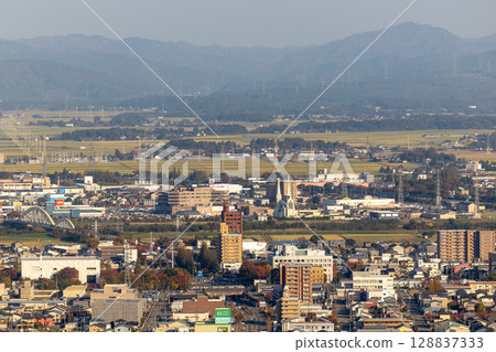 越後心跳鐵路：從山上看城市 128837333