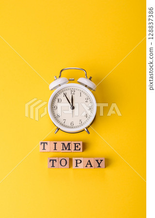 Time to pay conceptual background for paying taxes, bonuses, wages 128837386
