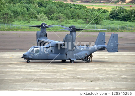 A US military Osprey makes a precautionary landing at Odate-Noshiro Airport A US military Osprey makes a precautionary landing at Odate-Noshiro Airport 128845296
