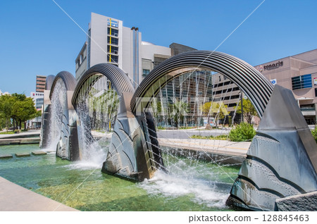 "Seven Seas Bridge" Yokkaichi City Park Symbolic Fountain "Seven Seas Bridge" Yokkaichi City Park Symbolic Fountain 128845463