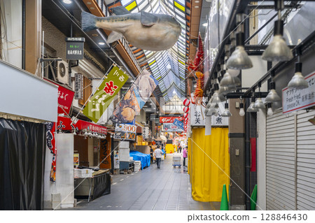 Osaka Kuromon Market Osaka Kuromon Market 128846430
