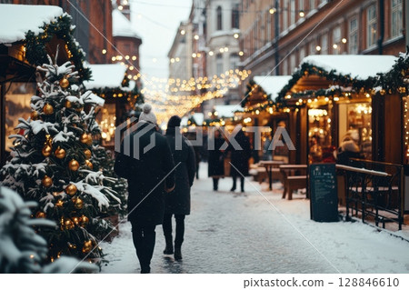 Festive Evening at the City Market Square 128846610