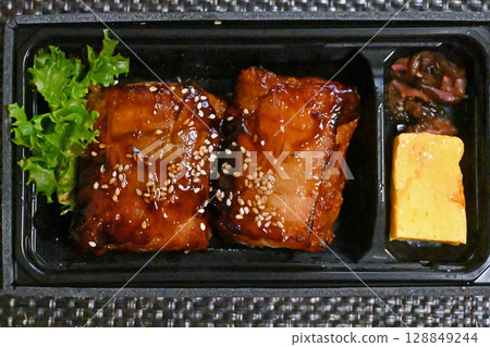 Meat-wrapped rice ball bento Meat-wrapped rice ball bento 128849244