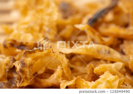 Close up of scallop strings 128849490