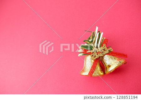 粉紅色的聖誕圖像 128851194