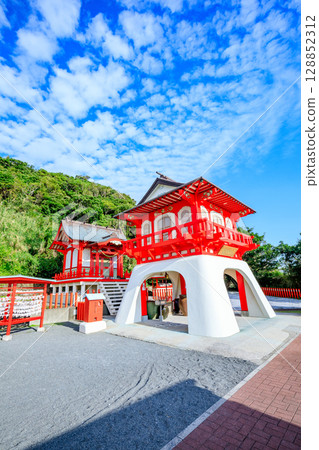 Autumn at Ryugu Shrine, Ibusuki City, Kagoshima Prefecture Autumn at Ryugu Shrine, Ibusuki City, Kagoshima Prefecture 128852312
