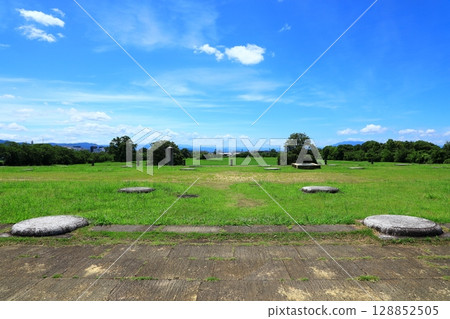 平城宮歷史公園:第二大極殿遺址 平城宮歷史公園:第二大極殿遺址 128852505