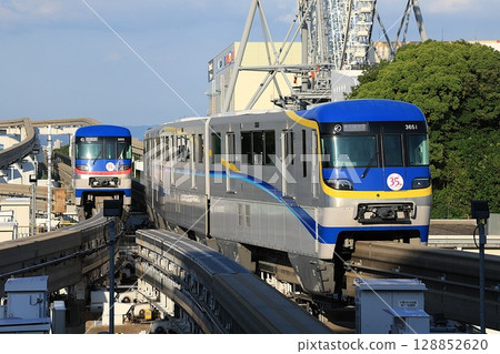 [大阪單軌電車] 3000系列（本線：萬博紀念公園站） 128852620