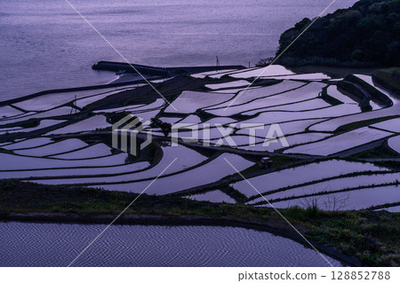 Nagasaki Prefecture: Tsuchiya rice terraces at dusk - a pristine Japanese landscape 128852788