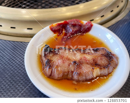 Grilled meat sauce, gochujang and kalbi 128853701