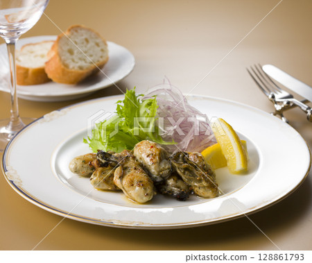 香草油烤牡蠣 128861793