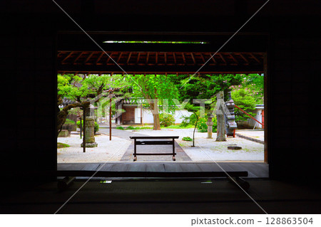 Erinji Temple, Yamanashi: View from the main hall Erinji Temple, Yamanashi: View from the main hall 128863504
