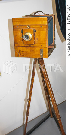 Close up shot of the old, vintage camera 128864194