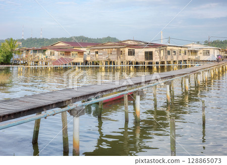 Kampong Ayer water settlement in Bandar Seri Begawan, Brunei. 128865073