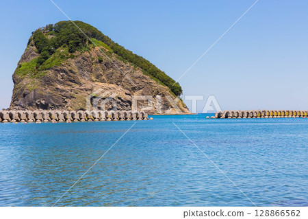 Treasure Island 128866562