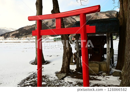 Tono in winter, Kamaishi Line and a small shrine Tono in winter, Kamaishi Line and a small shrine 128866582