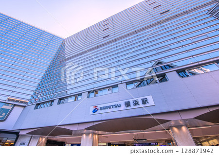 Yokohama cityscape in Japan: Summer morning...SOTETSU overlooking Yokohama Station and other areas = July 24th 128871942