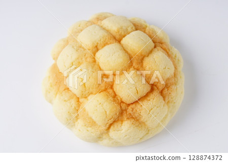 Delicious melon bread 128874372