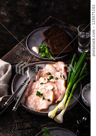 Sliced boiled smoked pork or ham Sliced boiled smoked pork or ham 128875102