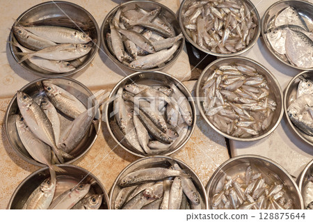 Fresh Fish Trays 128875644