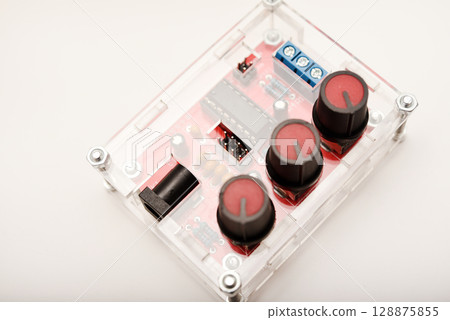 An assembled radio-electronic device. The signal generator. DIY kit for assembling an electronics enthusiast. An assembled radio-electronic device. The signal generator. DIY kit for assembling an electronics enthusiast. 128875855