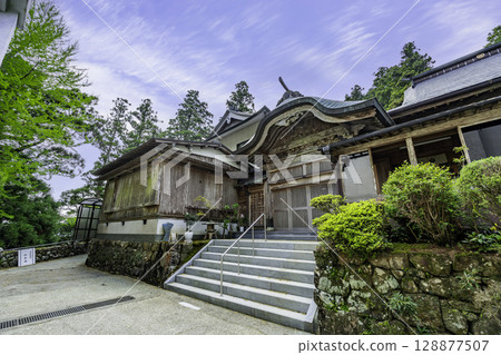 20th of the 88 Shikoku Pilgrimage Temples: Kakurinji Temple, Katsuura Town, Tokushima Prefecture 128877507