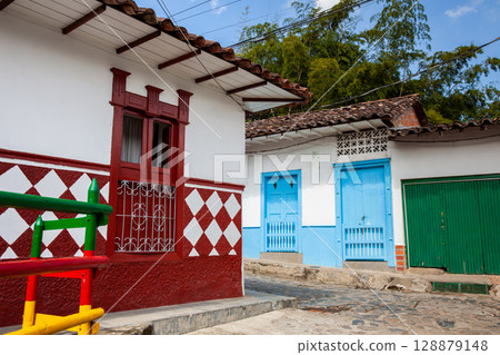 Beautiful streets of the colonial town of Concepcion in Antioquia, Colombia. 128879148