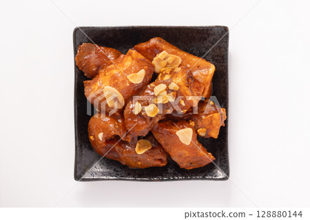 [Canadian pork loin] Tonteki (seasoned before cooking) 128880144