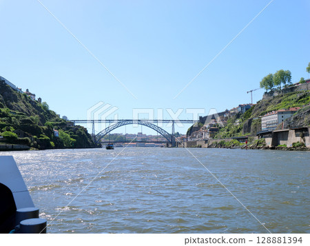 Portugal, Porto, Douro River Cruise, Dom Luis I Bridge, May Portugal, Porto, Douro River Cruise, Dom Luis I Bridge, May 128881394