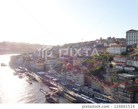 Portugal, Porto, view from Dom Luis I Bridge, May evening 128881518