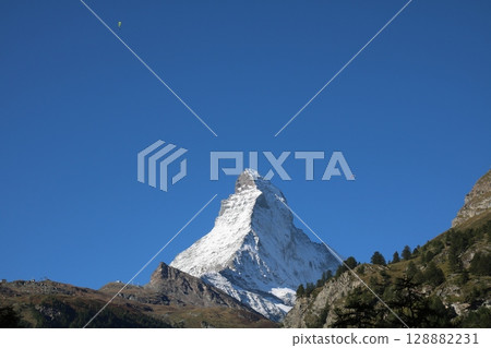 Spectacular view of the majestic Matterhorn mountain in Zermatt, Switzerland | Symbol of the Alps 128882231