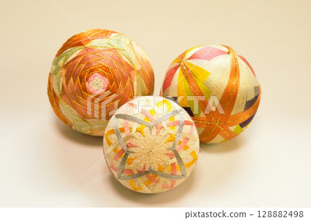 Colorful Temari 12 128882498