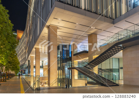 JP塔大阪KITTE大阪夜景 128883240