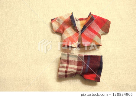 手工毛絨玩具組：紅色格紋兩件套 128884905