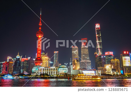 Shanghai Chinese New Year lights up 128885671