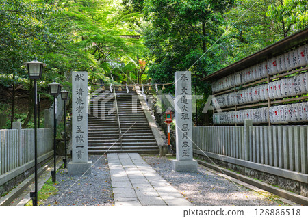 Nagaoka Tenmangu Shrine in Nagaokakyo City, Kyoto Prefecture Stone torii donated by Emperor Reigen Nagaoka Tenmangu Shrine in Nagaokakyo City, Kyoto Prefecture Stone torii donated by Emperor Reigen 128886518