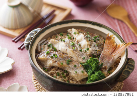 鯛魚飯 / 鯛魚飯 128887991
